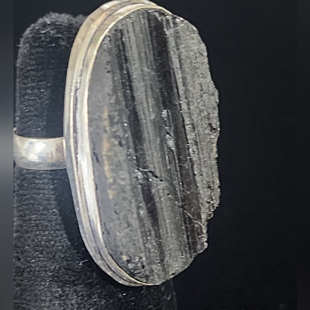 Black Tourmaline Ring ♥️